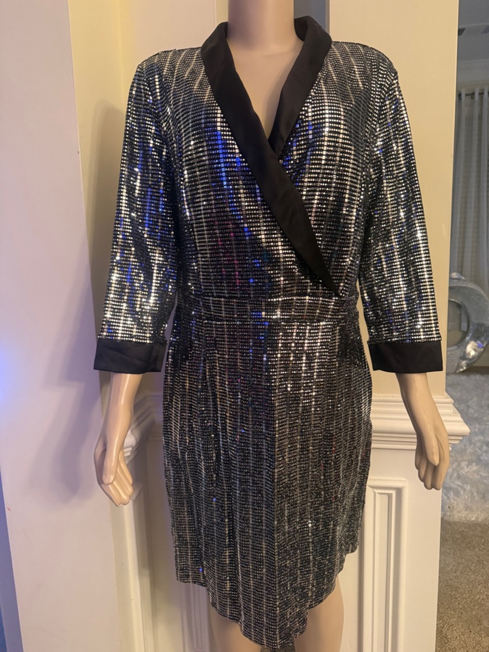 INC International Concepts Silver and Black Sequin Long Sleeve Dress